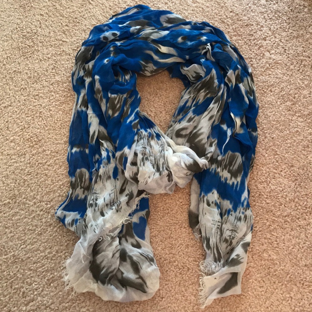 Ikat Print Scarf blue grey white